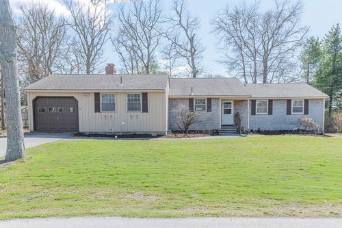 84 Portside Cir, East Falmouth, MA, 02536-6811 | Card Image