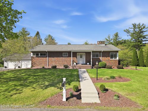 26 Rymin Rd, Tamaqua, PA, 18252-4526 | Card Image