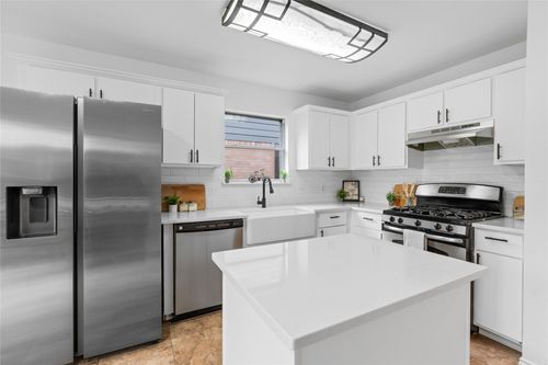 1442 Sir Thopas Trl, Austin, TX, 78748-3741 | Card Image