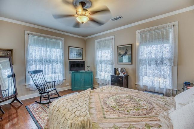 314 W Vulcan St, House other with 2 bedrooms, 1 bathrooms and 1 parking in Brenham TX | Image 18