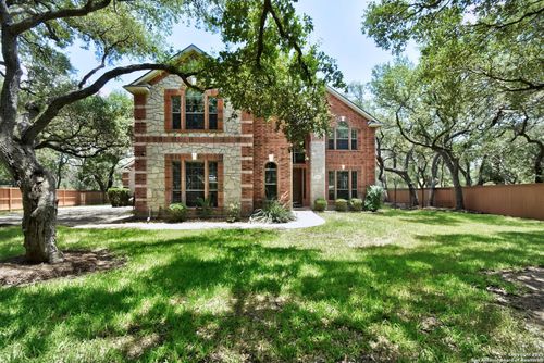 8834 Cherokee Path, Garden Ridge, TX, 78266-2925 | Card Image