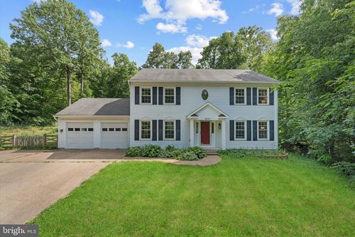 8047 Counselor Rd, MANASSAS, VA, 20112-4751 | Card Image