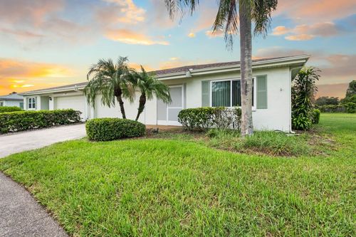 402-2209 Hartlebury Way, SUN CITY CENTER, FL, 33573 | Card Image