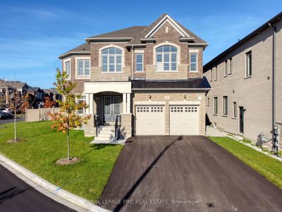 11 Jura Cres, House other with 5 bedrooms, 5 bathrooms and 6 parking in Brampton ON | Image 2