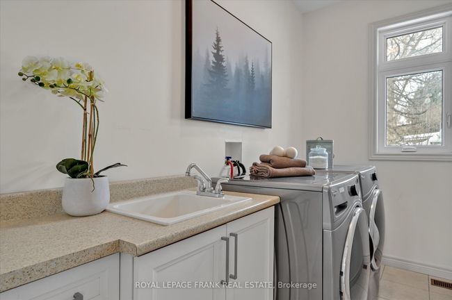 8 - 24 Brinton Dr, Condo with 4 bedrooms, 3 bathrooms and 2 parking in Peterborough ON | Image 29