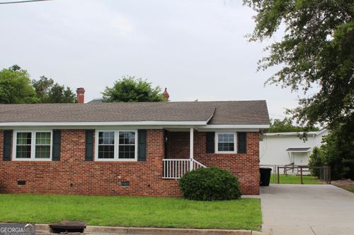5 S Zetterower Ave, Statesboro, GA, 30458-1050 | Card Image