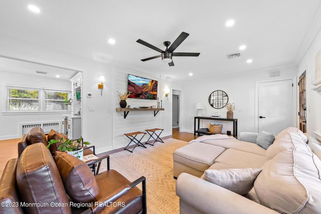 Living Room | Image 7