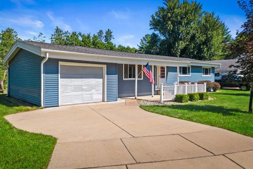 103 Strawberry Ln, WISCONSIN RAPIDS, WI, 54494-2159 | Card Image