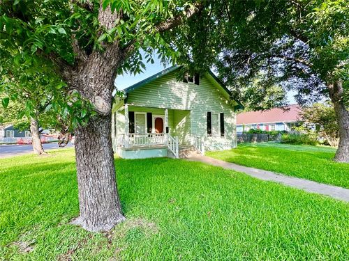 a-1501 S Church St, Georgetown, TX, 78626-6918 | Card Image