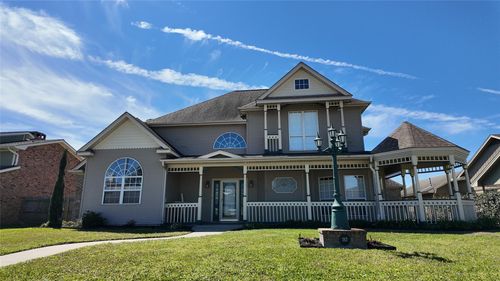 767 Cherokee Ave, Port Neches, TX, 77651-4311 | Card Image