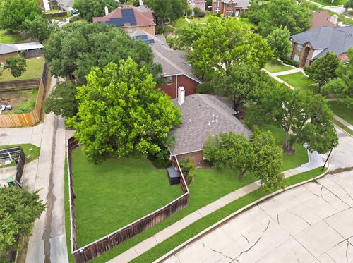 2801 Buena Vista Ct, Carrollton, TX, 75007-4313 | Card Image