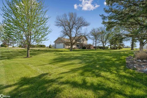 404 Avenue H, West Point, IA, 52656-9402 | Card Image