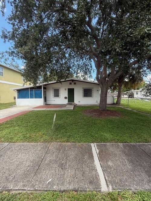 6812 S Cortez St, TAMPA, FL, 33616-2505 | Card Image