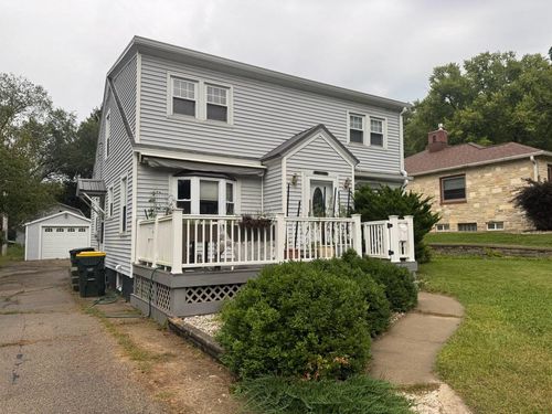 584 E 3rd St, RICHLAND CENTER, WI, 53581-1536 | Card Image