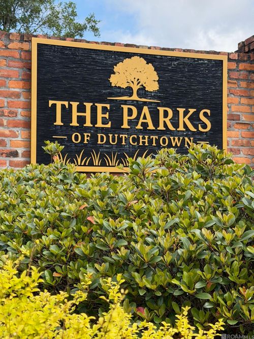 12028 Hollywood Park Dr, Geismar, LA, 70734-3252 | Card Image