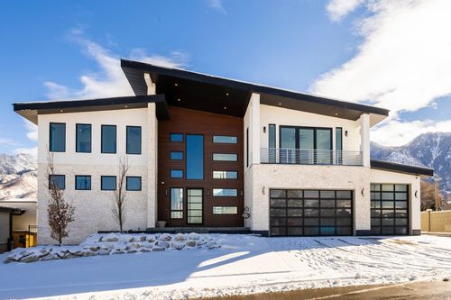 9969 S Altamont Dr, Sandy, UT, 84092-4211 | Card Image