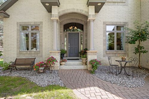 10837 Sanctuary Dr Ne, Blaine, MN, 55449-5367 | Card Image