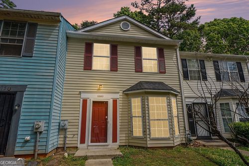 5580 Stonington Trace Pkwy, Stone Mountain, GA, 30087-5221 | Card Image