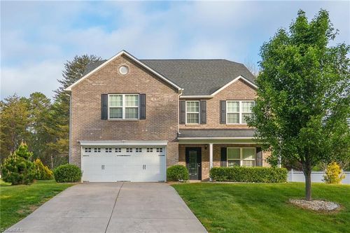 4892 Montevista Dr, Greensboro, NC, 27407-9716 | Card Image