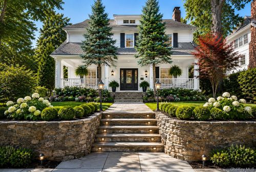 220 Sheridan Ave, Mount Vernon, NY, 10552-1407 | Card Image