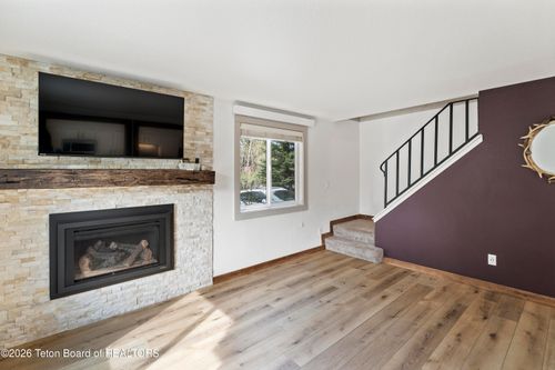 19-360 E Simpson Avenue, Jackson, WY, 83001 | Card Image
