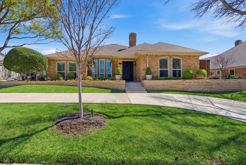 2832 Cambridgeshire Drive, Carrollton, TX, 75007 | Card Image