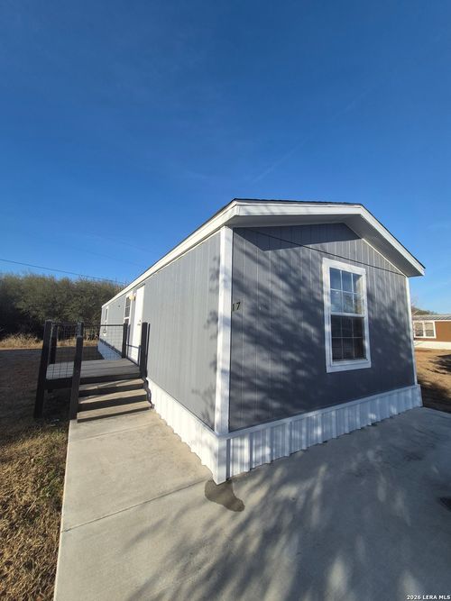 lot-17-1911 Wald Rd, New Braunfels, TX, 78132-5319 | Card Image
