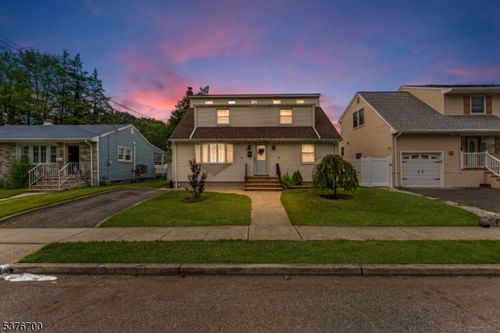 277 Orchard St, Rahway, NJ, 07065-2836 | Card Image