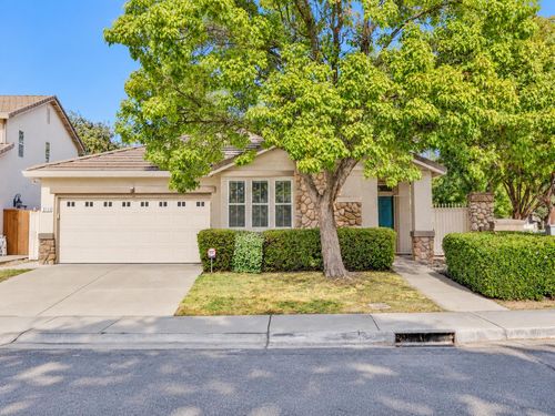 3111 Two Rivers Drive, Sacramento, CA, 95833 | Card Image