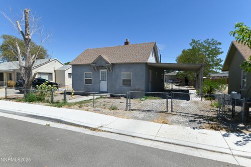 659 Esmeralda St, Fallon, NV, 89406-3915 | Card Image