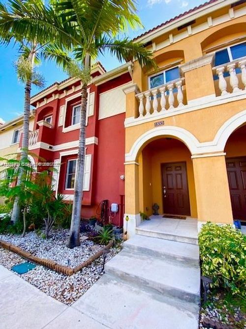 1855 Sw 89th Ter, Miramar, FL, 33025-7612 | Card Image