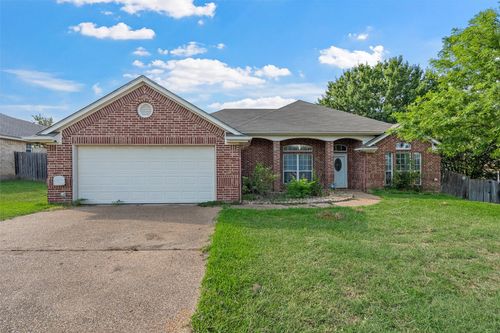 608 Pebble Creek Dr, Hewitt, TX, 76643-3567 | Card Image