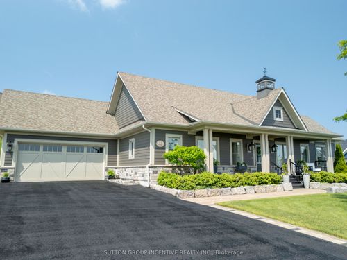 22 Thoroughbred Dr, Oro Medonte, ON, L0K1T0 | Card Image