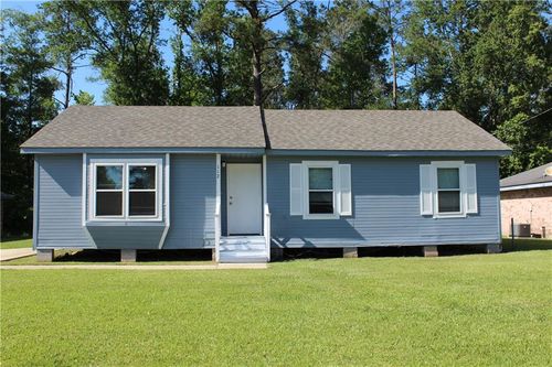 112 Mallard Dr, Hammond, LA, 70401-7521 | Card Image