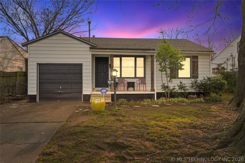 4953 S Detroit Ave, Tulsa, OK, 74105-4609 | Card Image