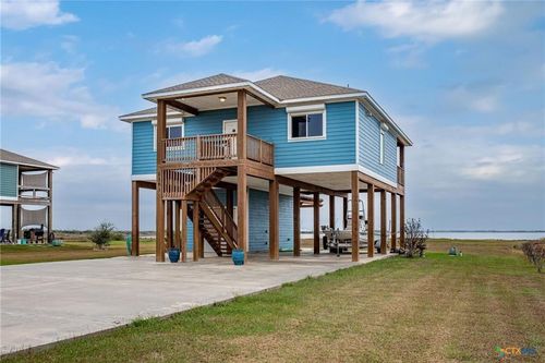 1383 Bay Point Dr, Port Lavaca, TX, 77979-5262 | Card Image
