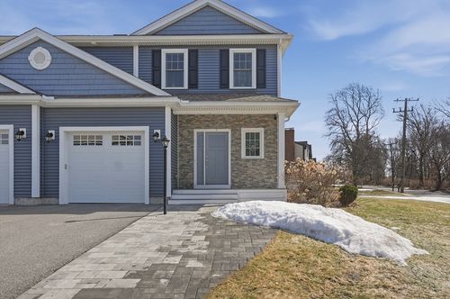 1-1 Garvey Rd, Woburn, MA, 01801-1196 | Card Image