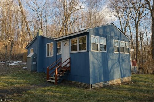 901 Chestnut Path, Newton, NJ, 07860-6502 | Card Image