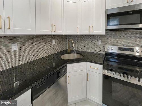 5419 Delancey St, PHILADELPHIA, PA, 19143-1408 | Card Image