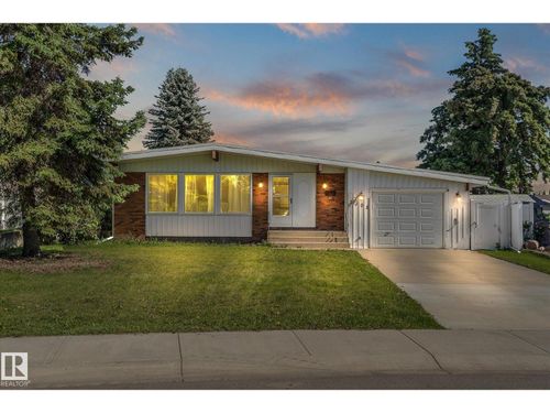 7308 149 Ave Nw, Edmonton, AB, T5C2V4 | Card Image