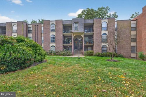 apt-23-8310 Tobin Rd, ANNANDALE, VA, 22003-6830 | Card Image