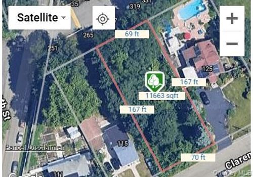 123 Claremont St, Deer Park, NY, 11729-1302 | Card Image