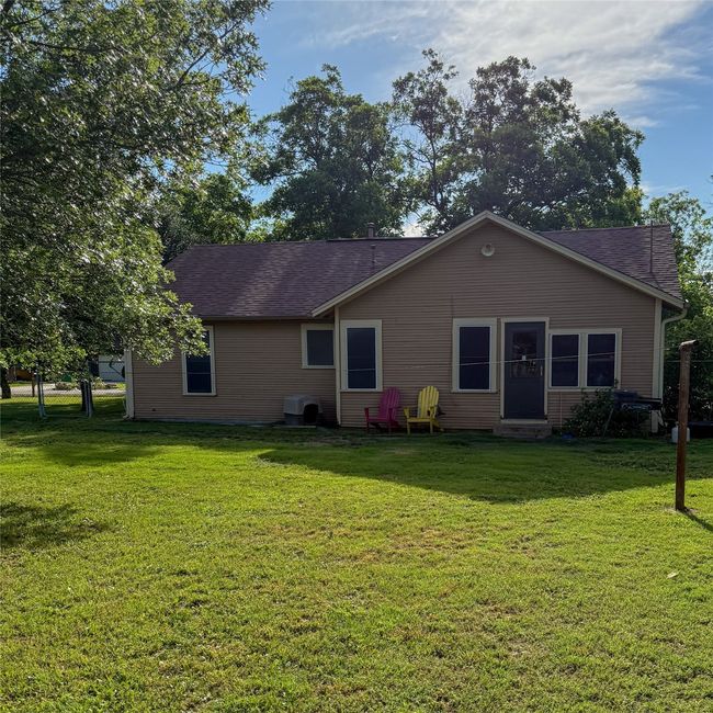 617 N Park St, House other with 3 bedrooms, 1 bathrooms and null parking in Dublin TX | Image 24