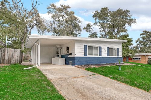 304 Seneca St, Park Forest, IL, 60466-2231 | Card Image