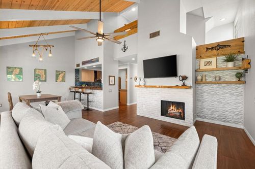 462 Sunningdale Dr, Rancho Mirage, CA, 92270-1444 | Card Image