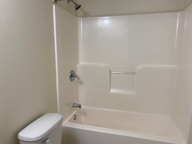 APT-108 - 100 Sentinel Ct, Condo with 2 bedrooms, 2 bathrooms and null parking in Manchester NH | Image 47