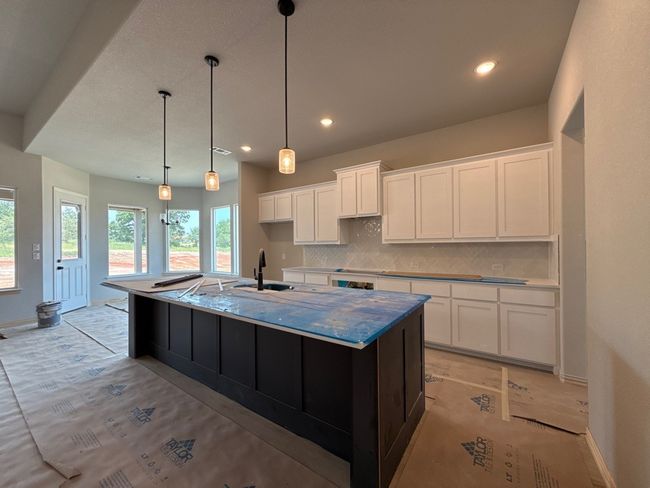 505 Ashlow Ct, House other with 4 bedrooms, 3 bathrooms and null parking in Springtown TX | Image 13