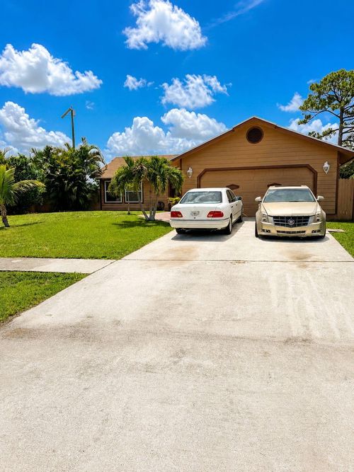 5202 El Claro Circle, West Palm Beach, FL, 33415 | Card Image
