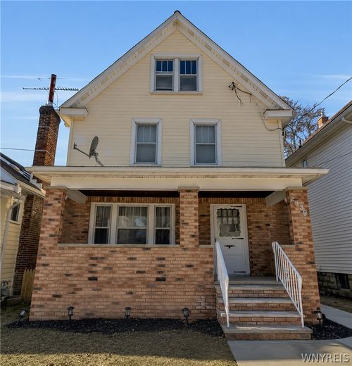 2830 Macklem Ave, Niagara Falls, NY, 14305-1828 | Card Image