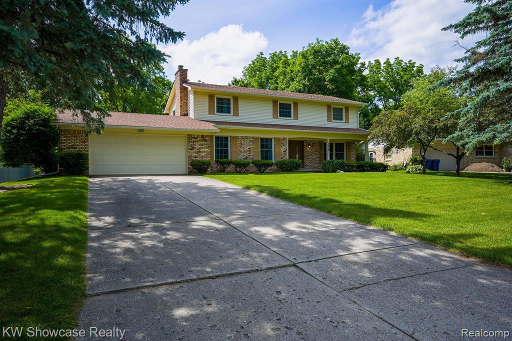 Kings Carriage Rd, Grand Blanc, MI 48439